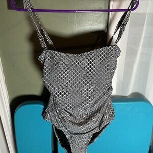 DKNY Size Large One‎ Piece Swimsuit/color TFZ-NEW With Tags